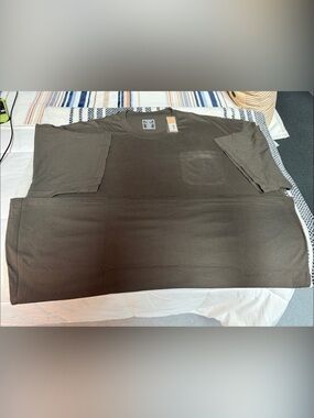 Men's Short Sleeve Pocket Tee - Dark Olive BNWT 4XLT Foxfire 100% cotton